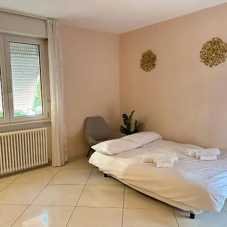 Apartamento Chic House Near The