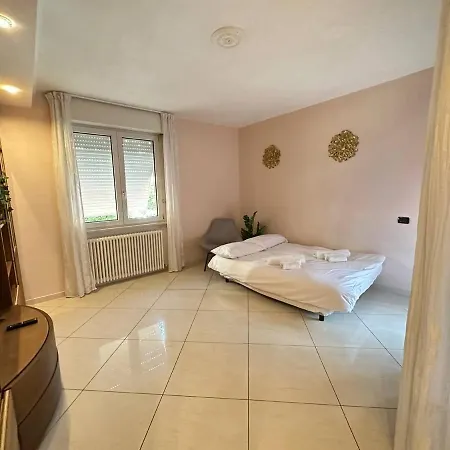 Apartamento Chic House Near The Lecco