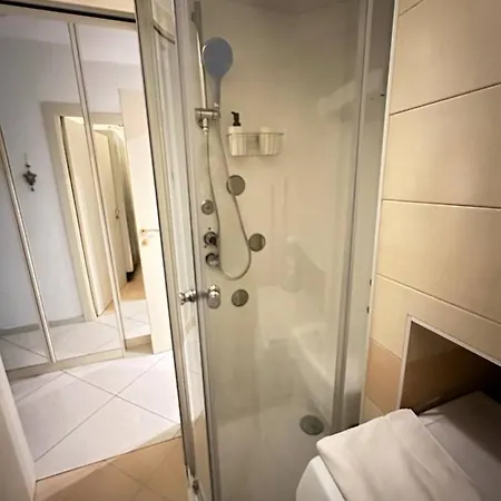 Apartamento Chic House Near The